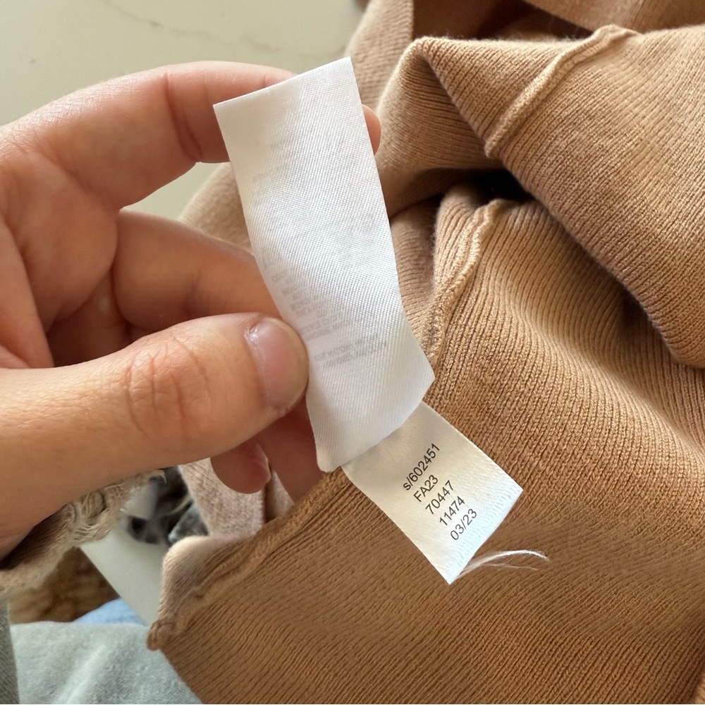 Ann Taylor Camel Color Sleeveless Mock Neck Neutral Lightweight Sweater Top - Picture 4 of 12